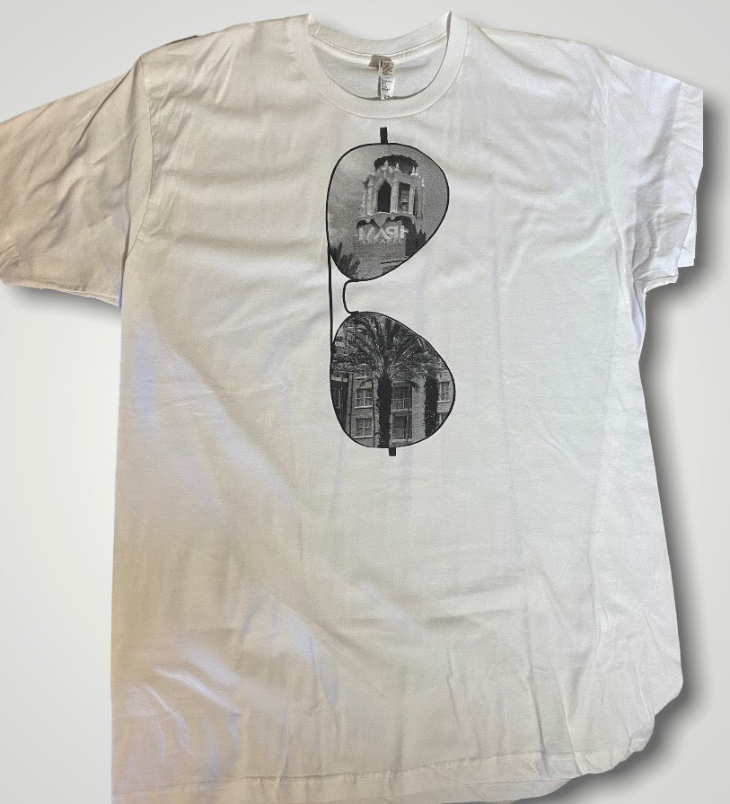 White shirt featuring aviators containing the Vinoy located in St. Pete St. PEtersburg - locally made t shirts